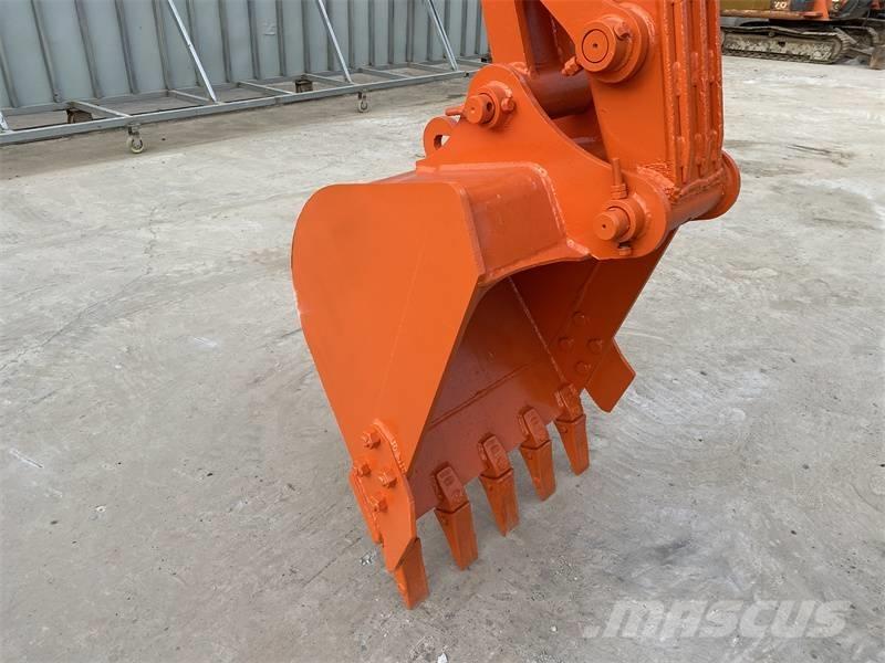 Doosan DH 80 G Εκσκαφείς με ερπύστριες