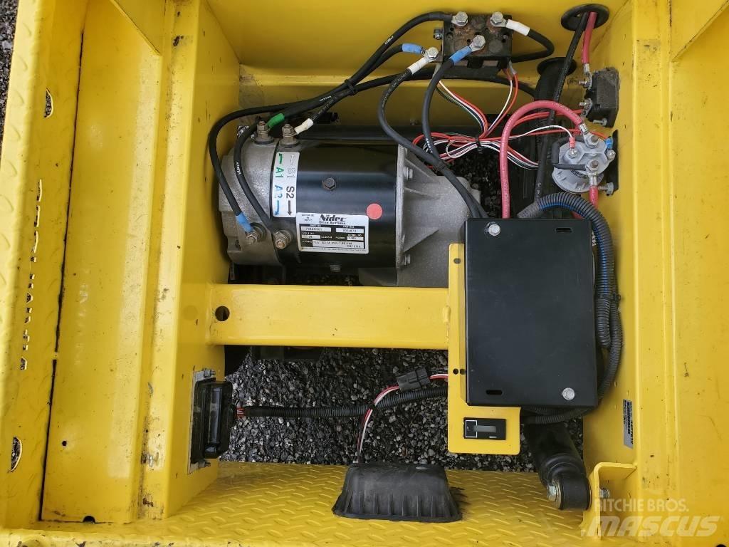 Cushman MM Φορτηγά ρυμούλκησης