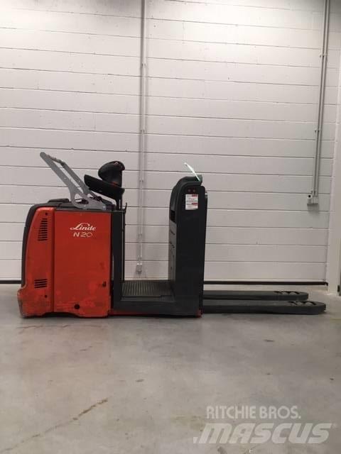 Linde N20C/132 Περονοφόρο ανυψωτικό συλλογής παραγγελιών μικρού ύψους