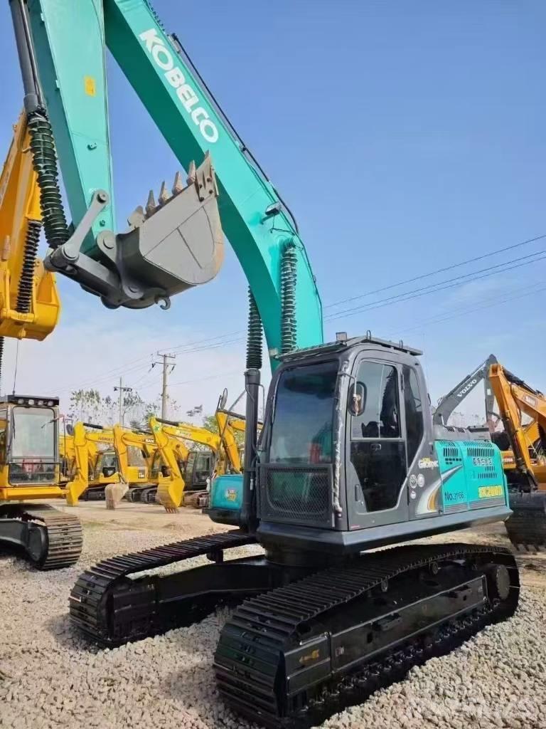 Kobelco SK 200 Εκσκαφείς με ερπύστριες