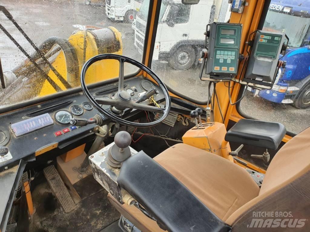 Ljungby 2240 Φορτωτές με λάστιχα (Τροχοφόροι)