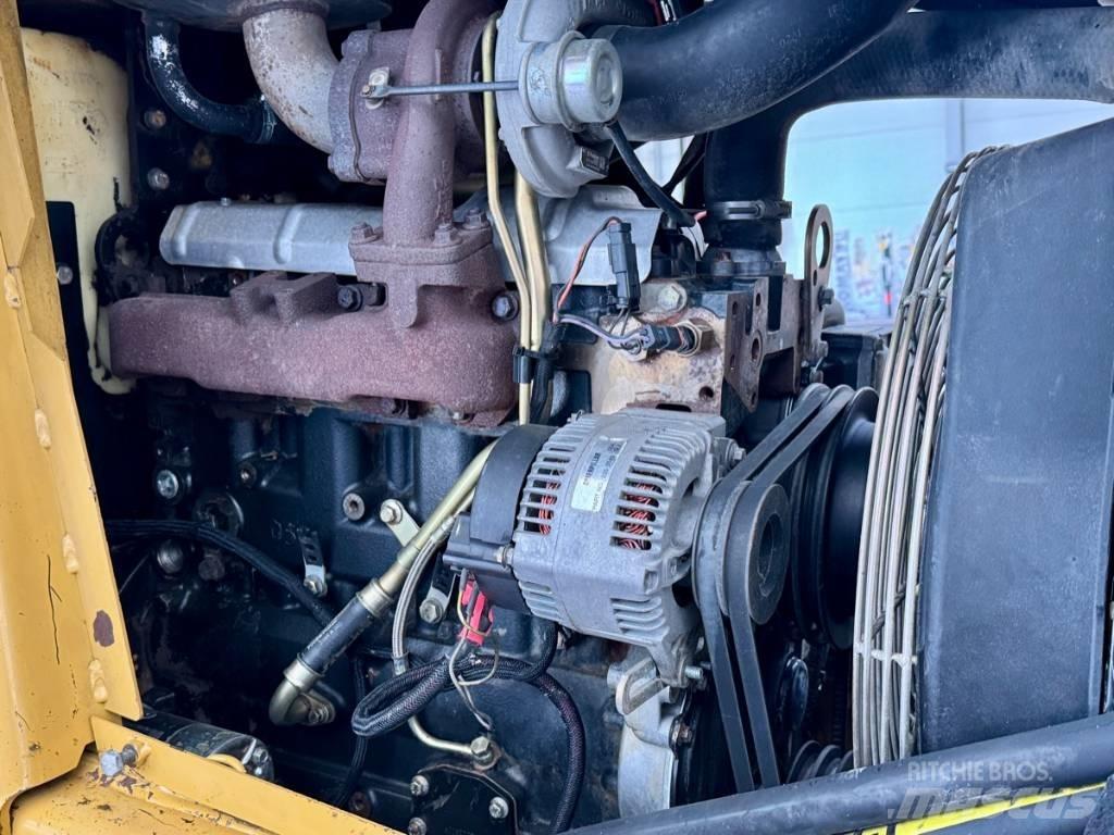 CAT 432 D Εκσκαφείς Φορτωτές τύπου JCB