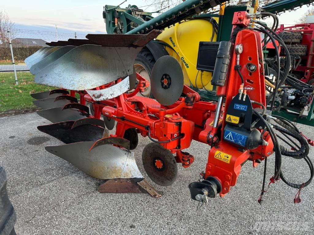Kuhn Vari-Master 123 Αναστρεφόμενα άροτρα