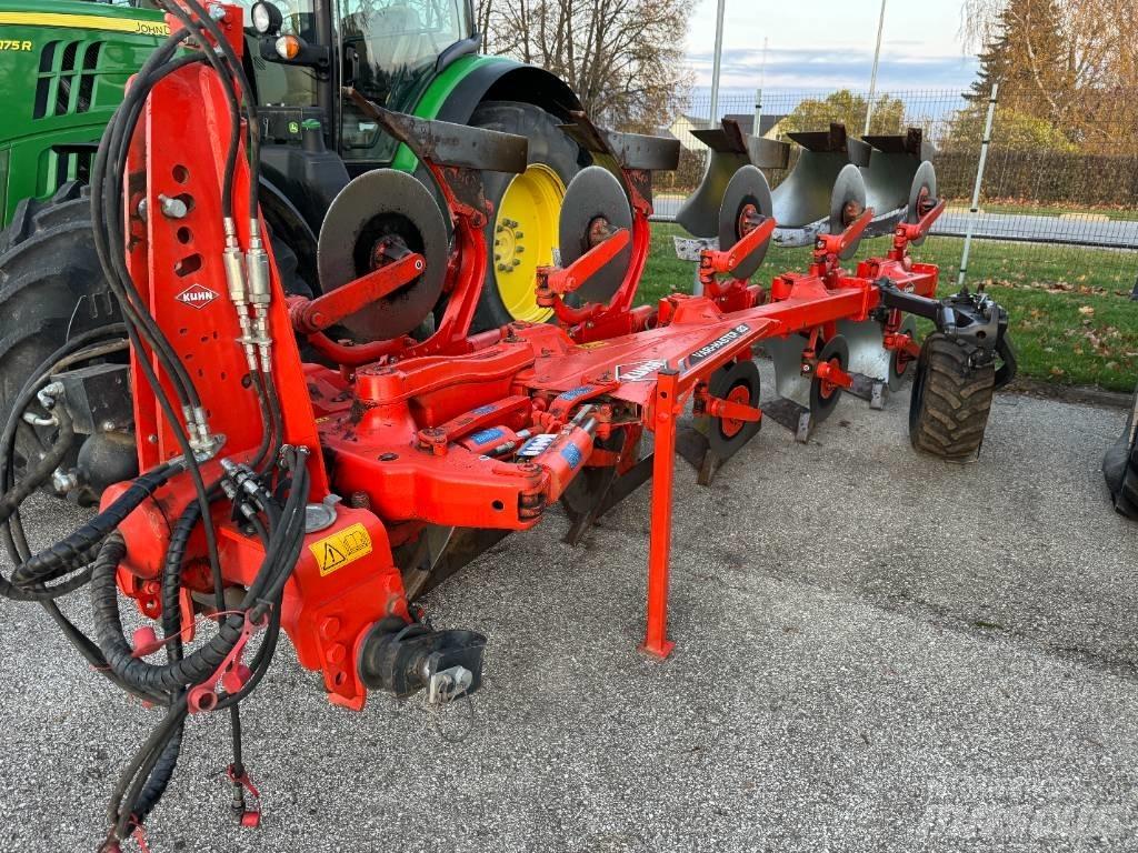 Kuhn Vari-Master 123 Αναστρεφόμενα άροτρα