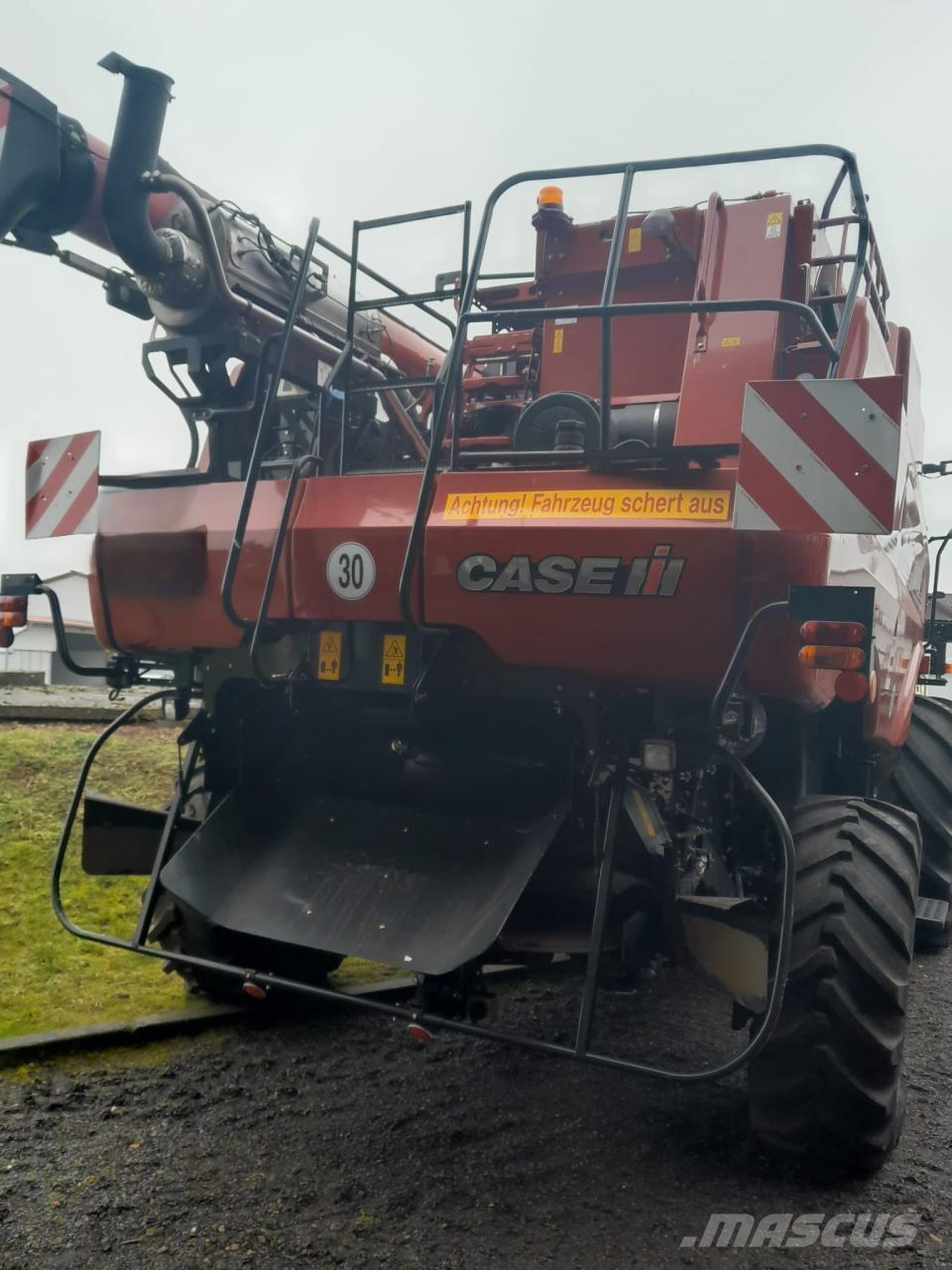 Case IH 7150 AF Θεριζοαλωνιστικές μηχανές