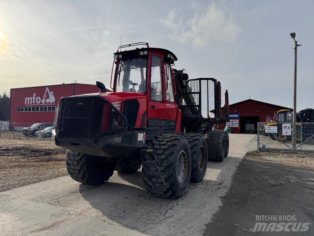 Komatsu 895 Μεταφορείς ξυλείας