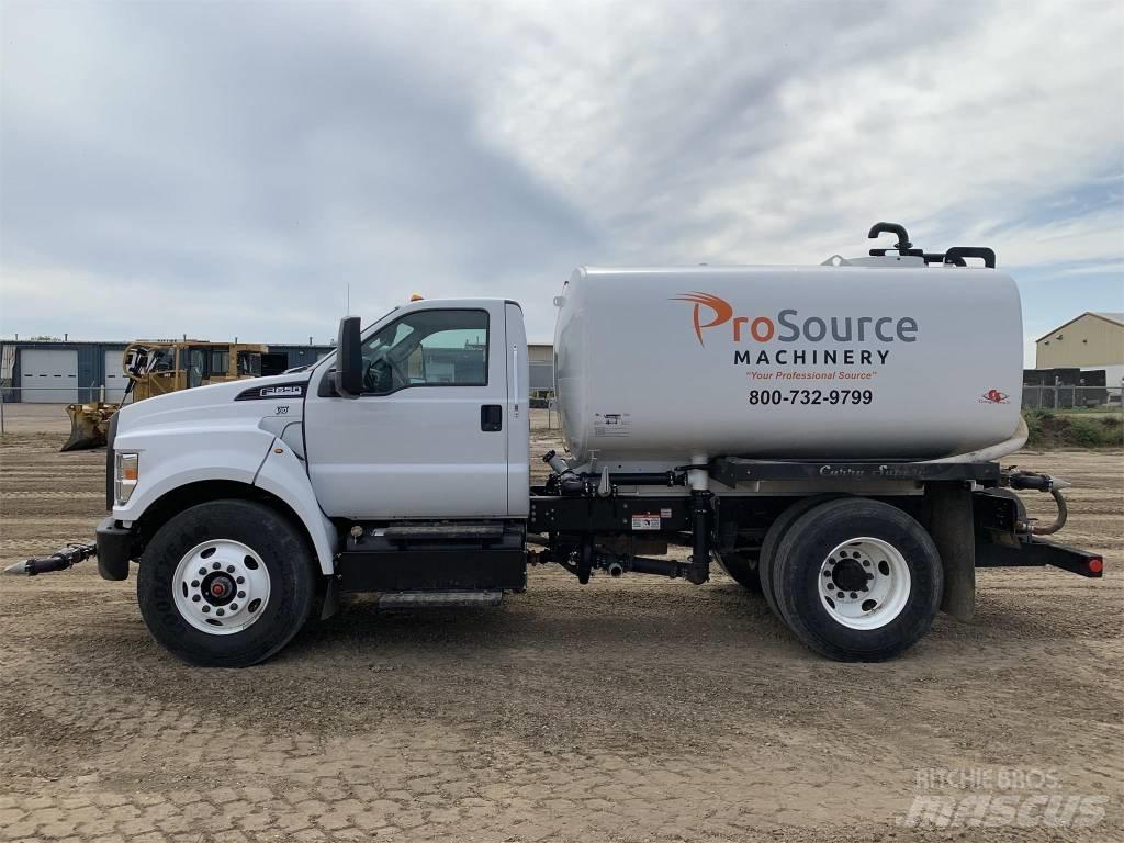 Ford F 650 XL SD Βυτία νερού
