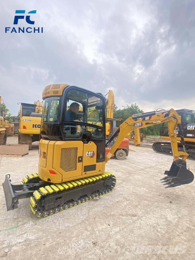 CAT 302 Εκσκαφείς με ερπύστριες