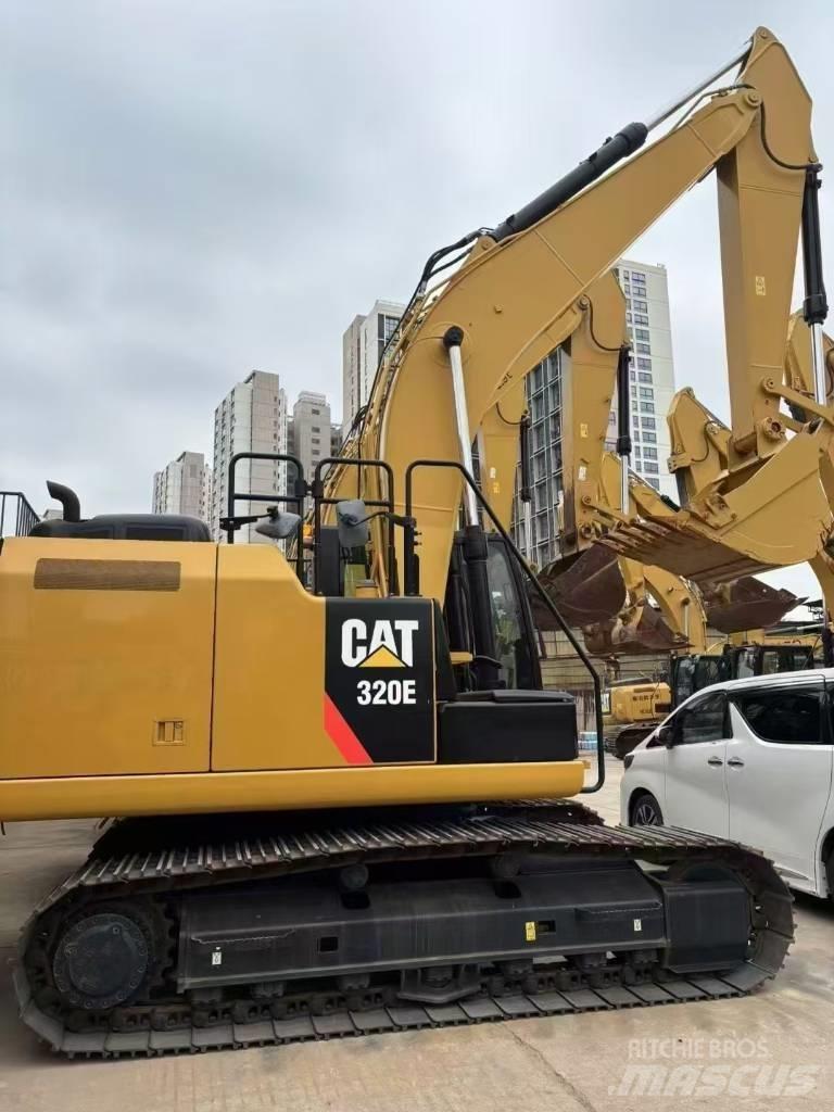 CAT 320 E Εκσκαφείς με ερπύστριες