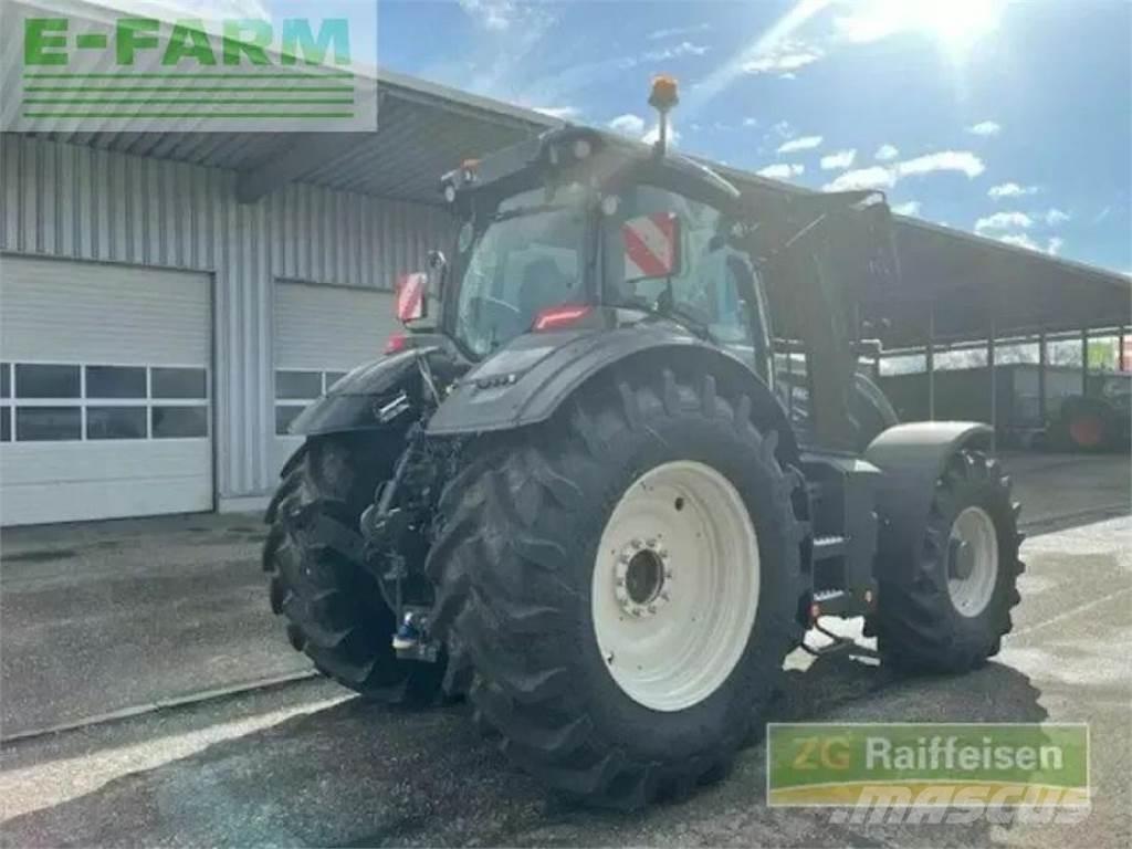 Valtra q245 Τρακτέρ