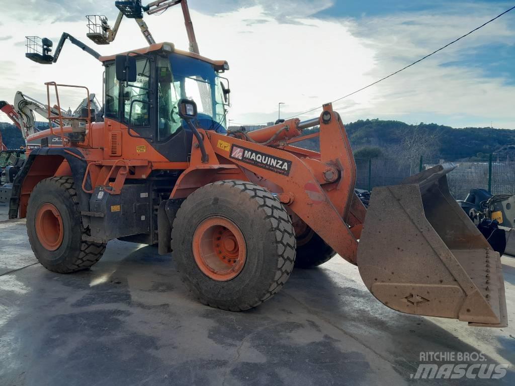 Doosan DL 300 Φορτωτές με λάστιχα (Τροχοφόροι)