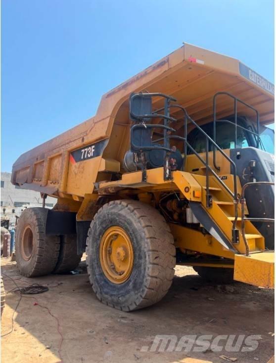 CAT 773 E Άκαμπτα Dumper με ανατρεπόμενο κάδο