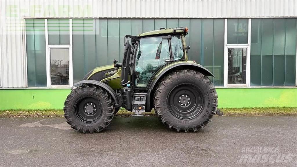 Valtra n155ea Τρακτέρ
