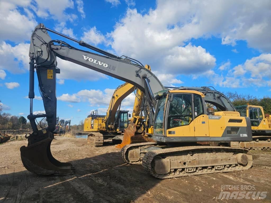 Volvo EC 220 DL Εκσκαφείς με ερπύστριες