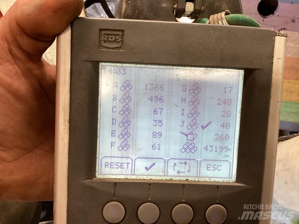 McHale V 660 Πρέσες κυλινδρικών δεμάτων