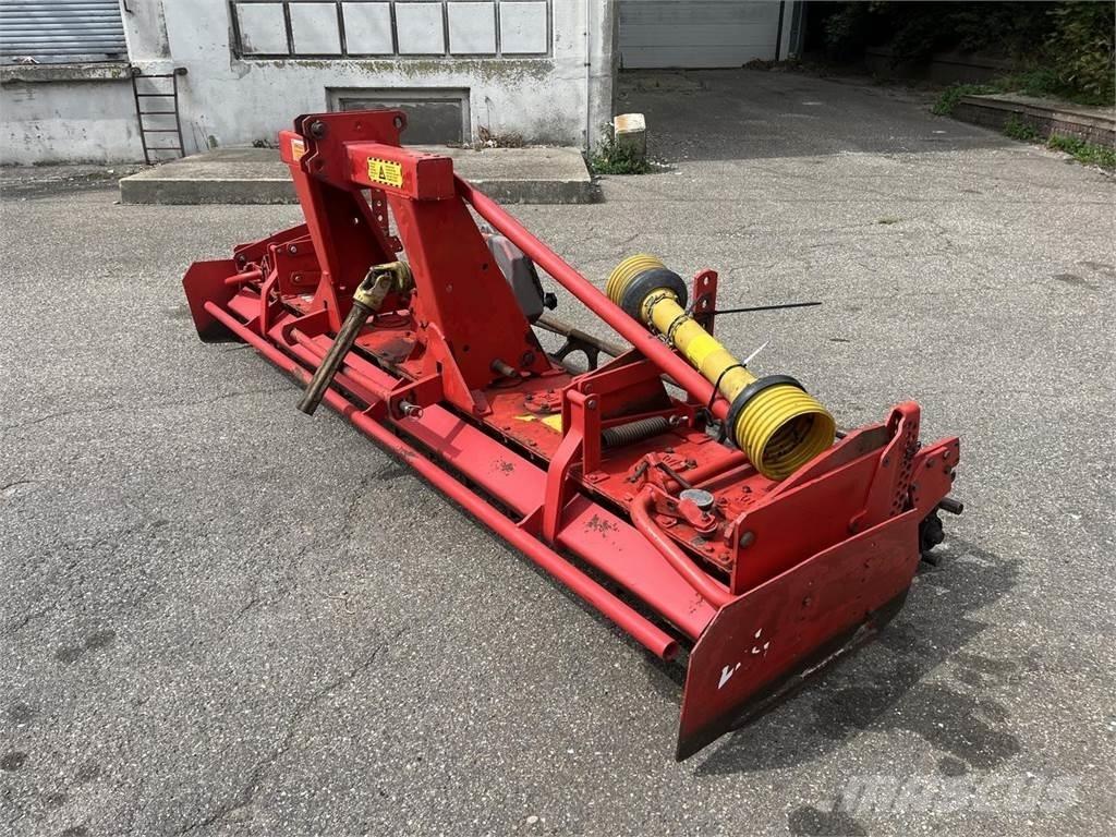 Lely 300-22 Σβολοκόπτες και περιστροφικά άροτρα