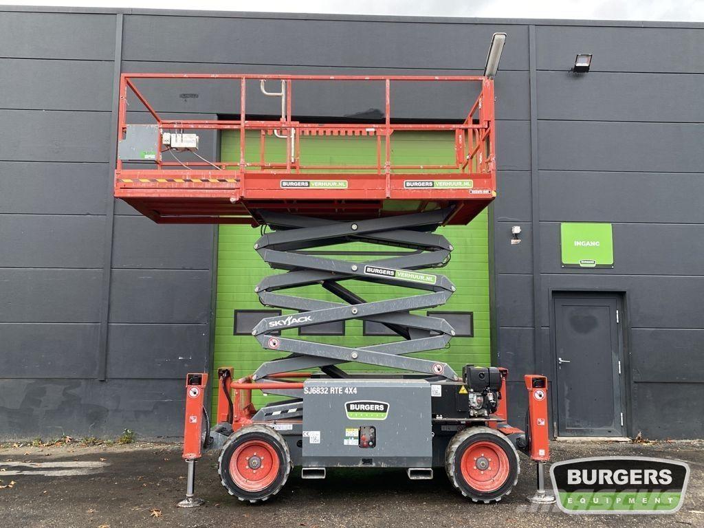 SkyJack SJ6832 RTE Ανυψωτήρες ψαλιδωτής άρθρωσης