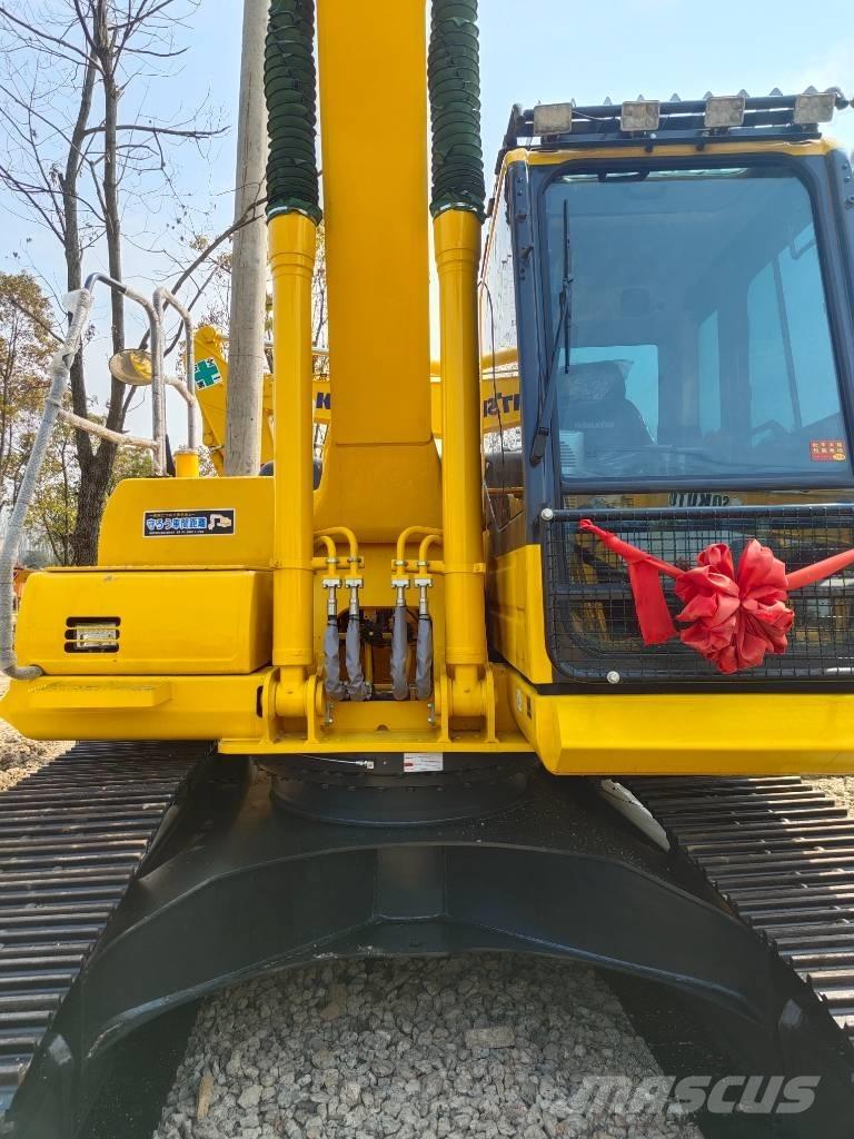 Komatsu PC 200 Εκσκαφείς με ερπύστριες