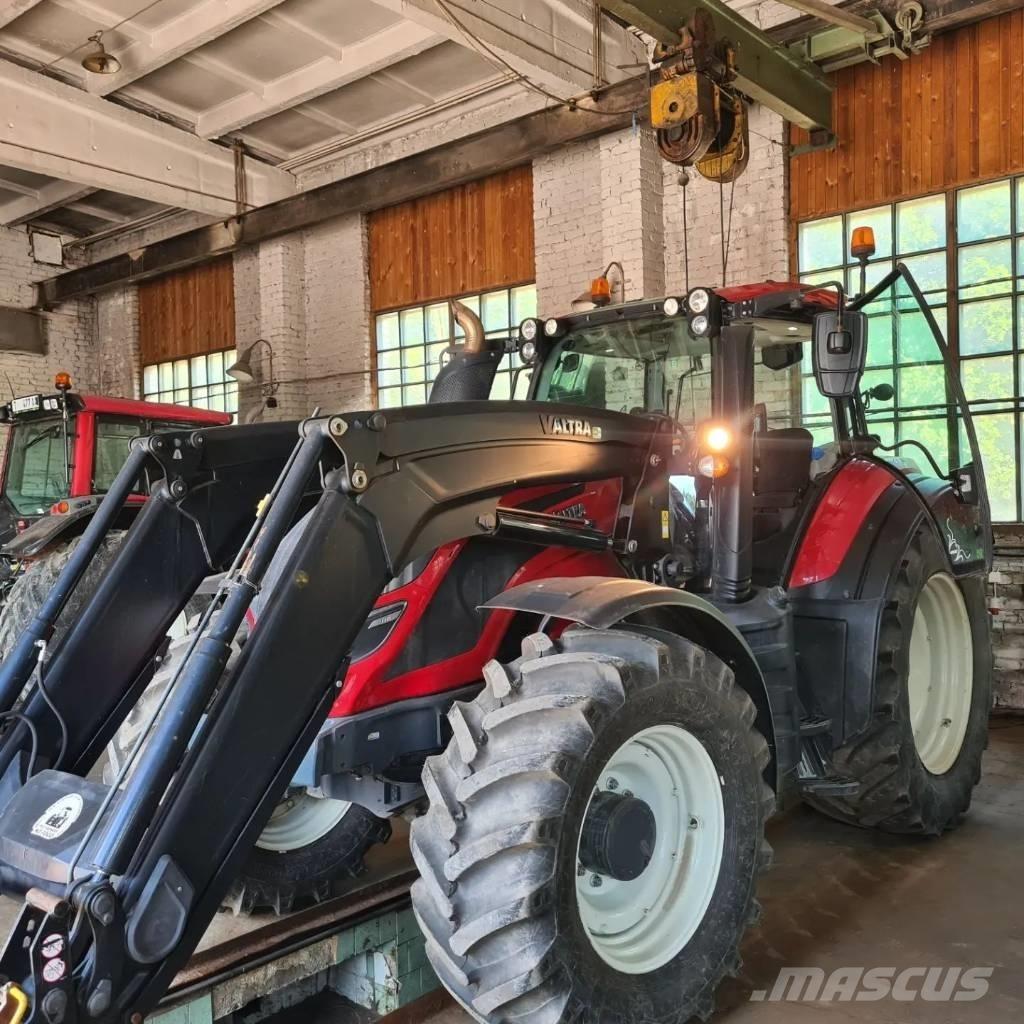Valtra T 174 Τρακτέρ