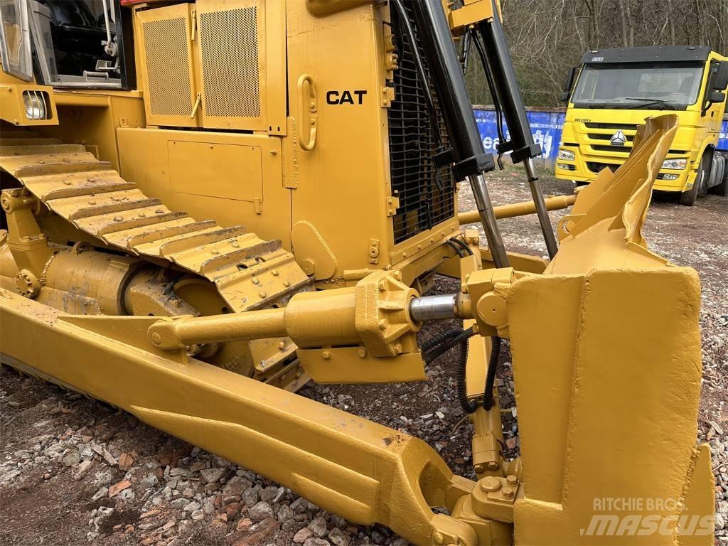 CAT D 7 H Μπουλντόζες με ερπύστριες