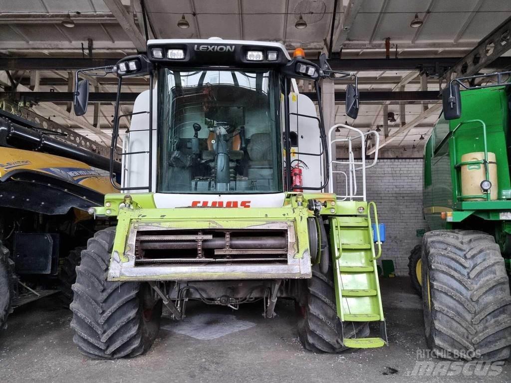 CLAAS Lexion 550 Θεριζοαλωνιστικές μηχανές