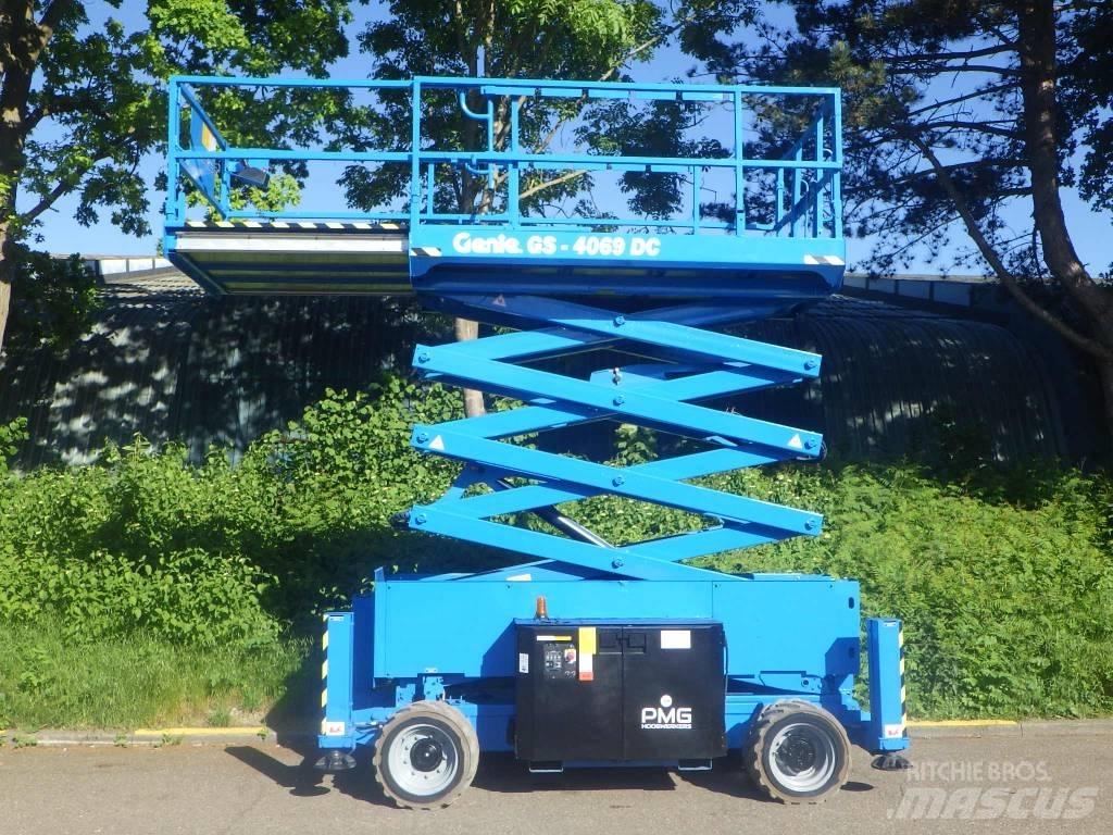 Genie GS4069DC Ανυψωτήρες ψαλιδωτής άρθρωσης