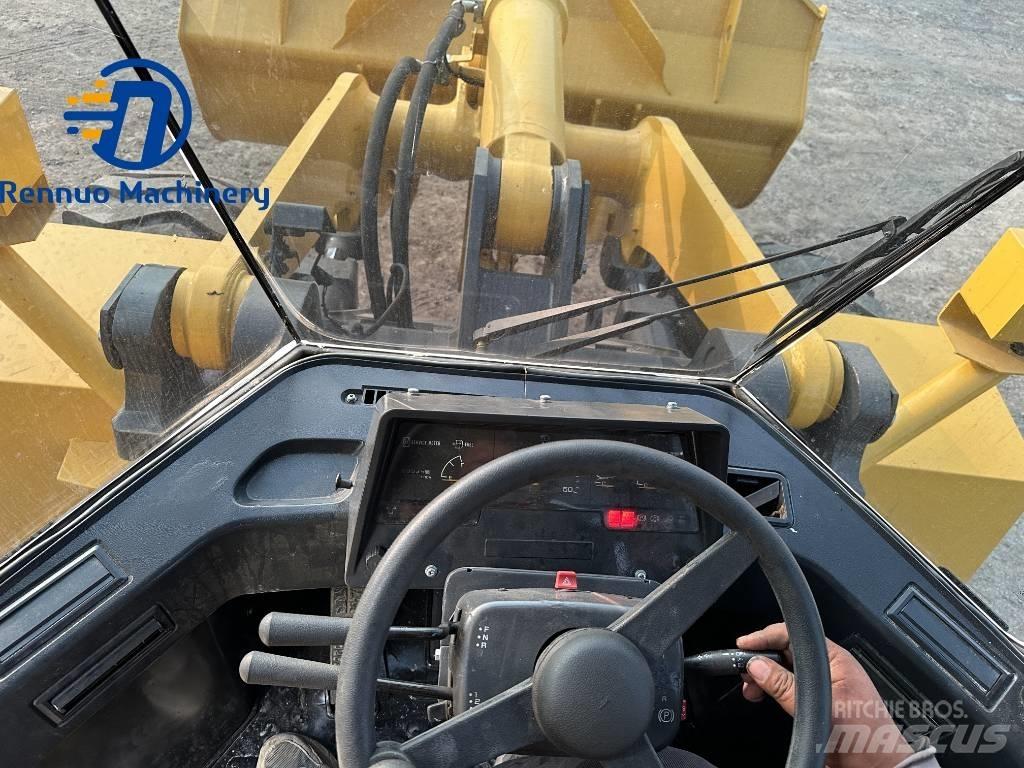 Komatsu WA380 Φορτωτές με λάστιχα (Τροχοφόροι)