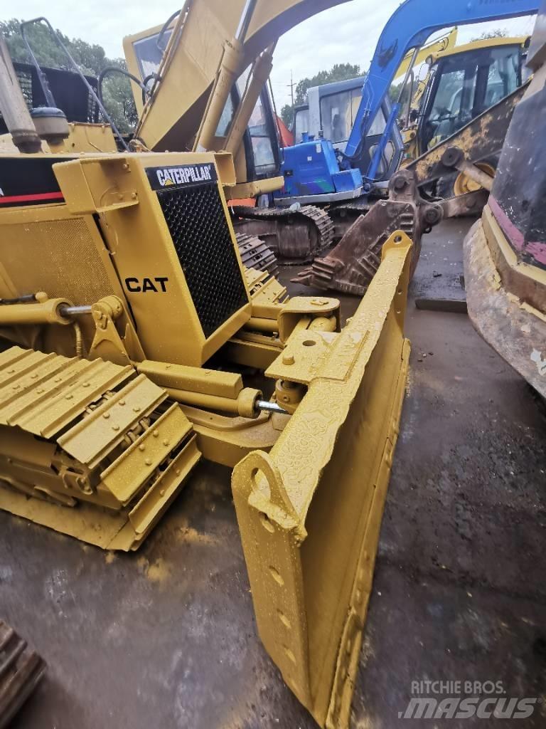 CAT D 3 C Μπουλντόζες με ερπύστριες