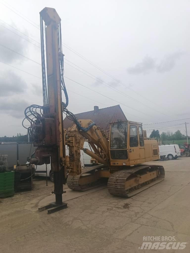 Liebherr R 922 L Εκσκαφείς με ερπύστριες