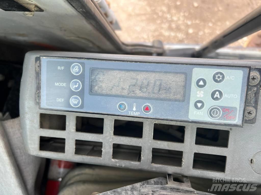 Kobelco SK 200-6 E Εκσκαφείς με ερπύστριες