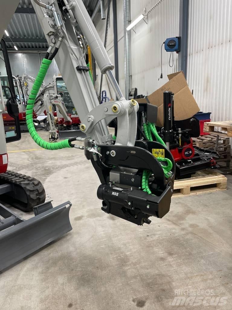 Takeuchi TB 320 Εκσκαφάκι (διαβολάκι) < 7t