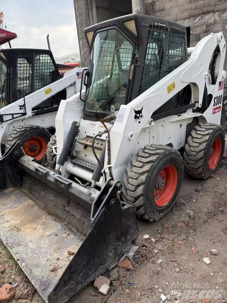 Bobcat S 300 Φορτωτάκια