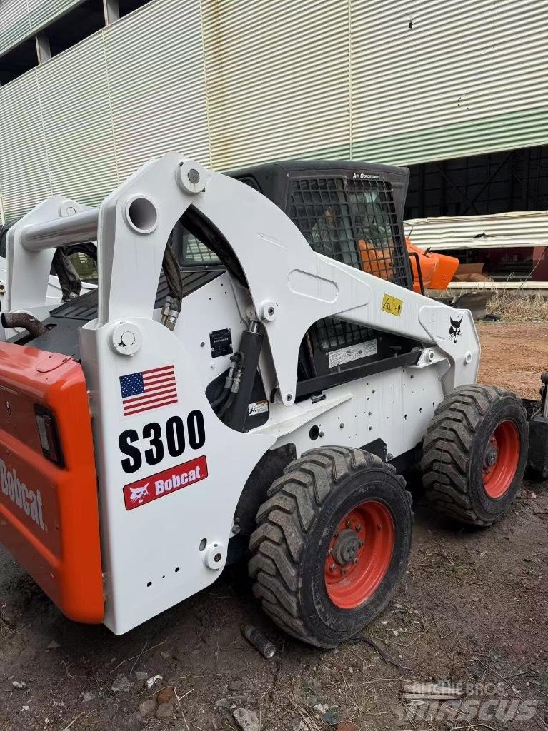 Bobcat S 300 Φορτωτάκια