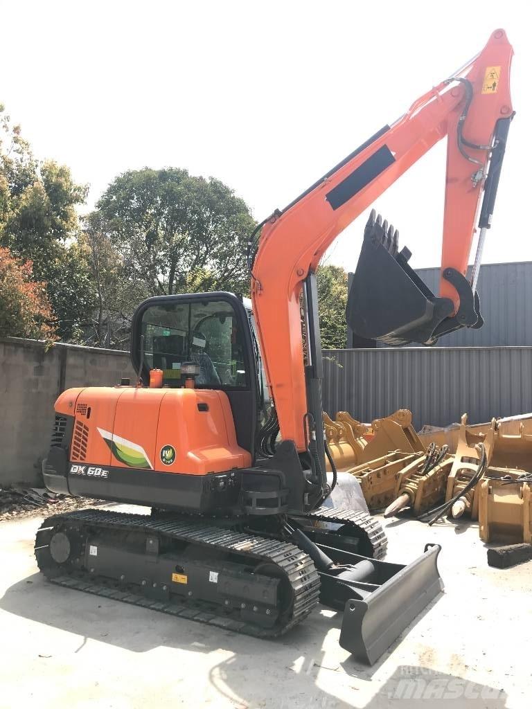 Doosan DX 60 Εκσκαφάκι (διαβολάκι) < 7t