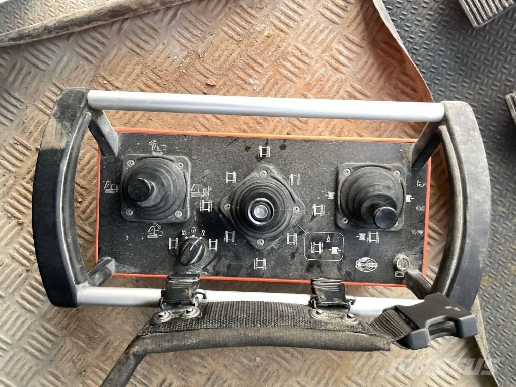 Sandvik Ranger DX800 Εξοπλισμός επιφανειακών γεωτρήσεων