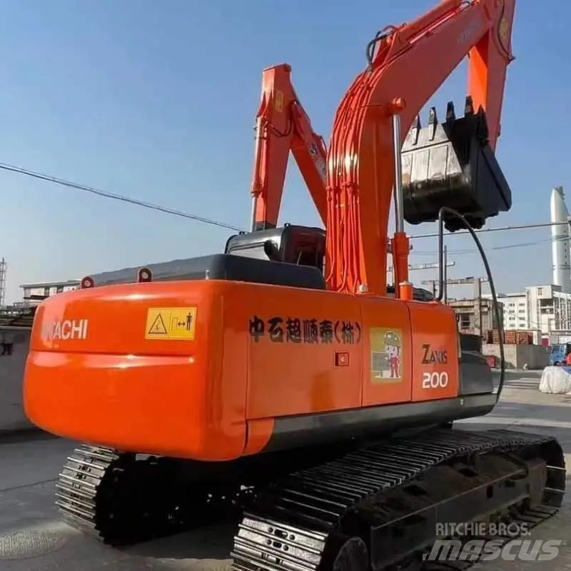 Hitachi ZX 200 Εκσκαφείς με ερπύστριες