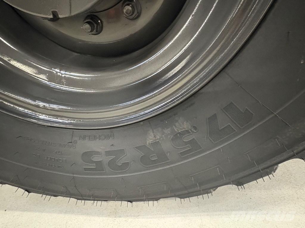 CASE 421 G Φορτωτές με λάστιχα (Τροχοφόροι)