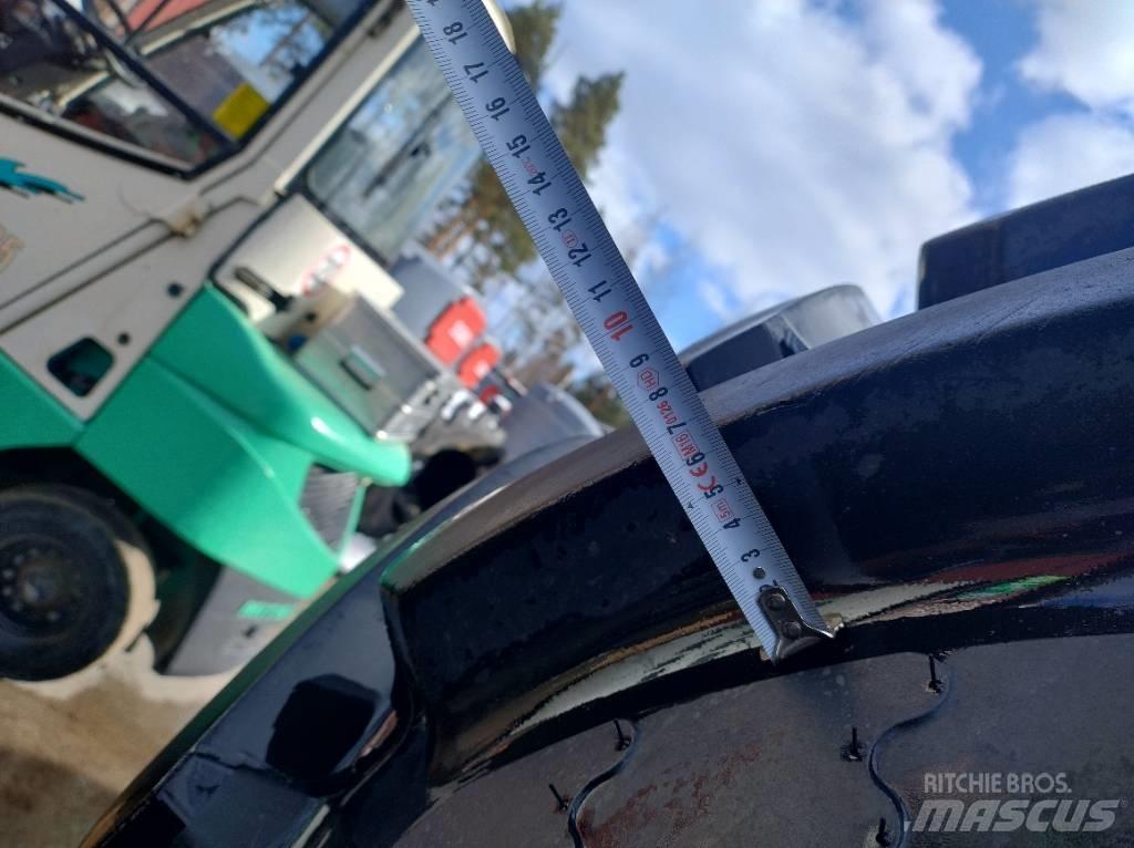 BKT VF710/75R42  2KPL Ελαστικά και ζάντες