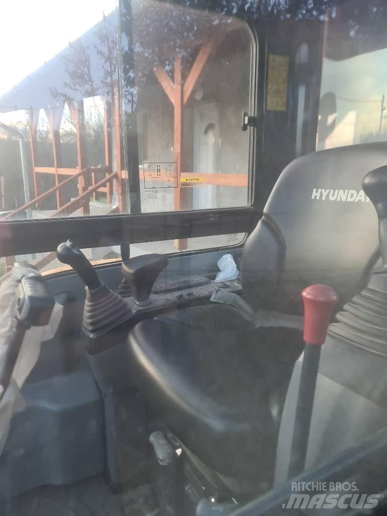 Hyundai R25Z-9 AK Εκσκαφάκι (διαβολάκι) < 7t