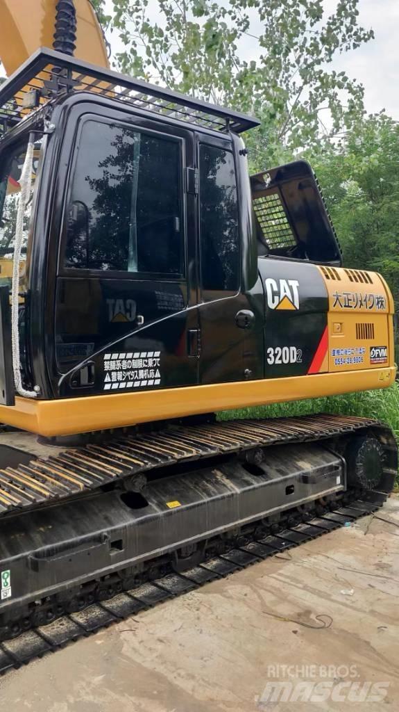 CAT 320D2 Εκσκαφείς με ερπύστριες