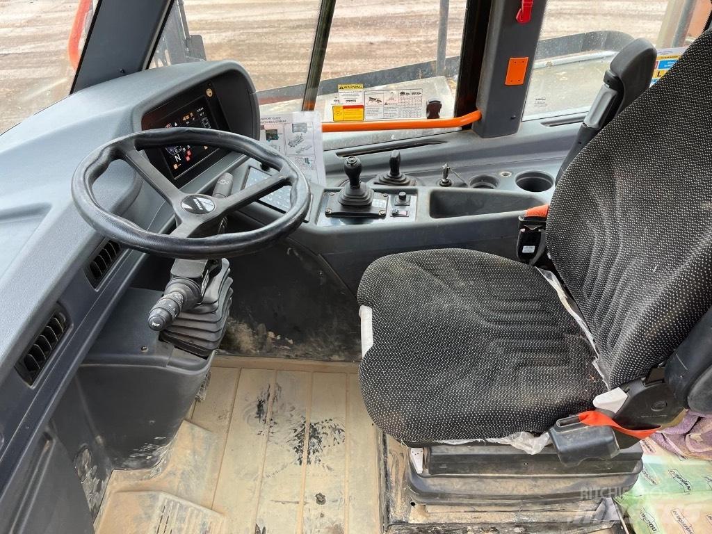 Doosan DA 30 Σπαστό Dump Truck ADT