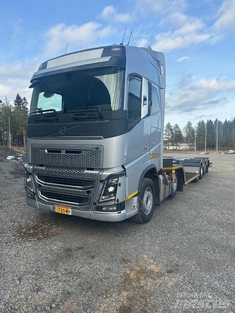Volvo FH16 750 Φορτηγά μεταφοράς δασικών μηχανημάτων