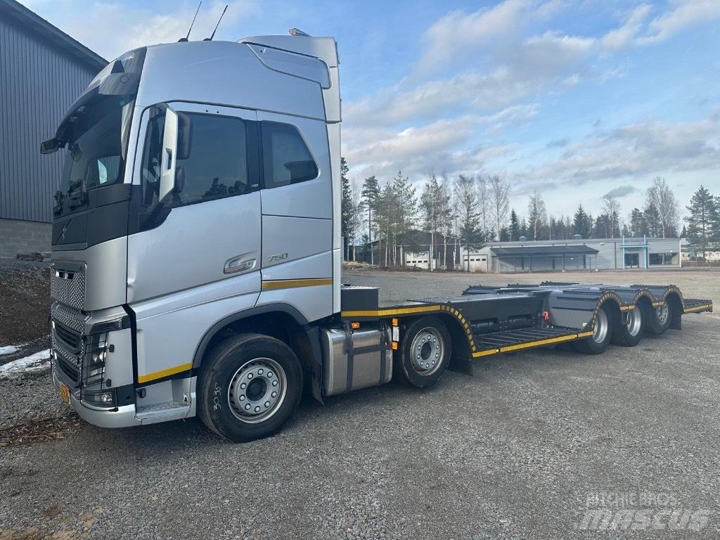 Volvo FH16 750 Φορτηγά μεταφοράς δασικών μηχανημάτων