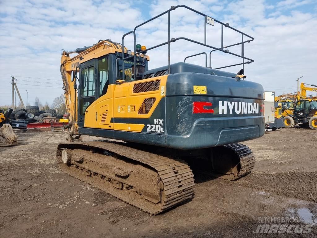 Hyundai HX 220 L Εκσκαφείς με ερπύστριες