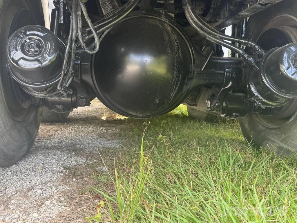 Freightliner M2 Αποφρακτικά οχήματα