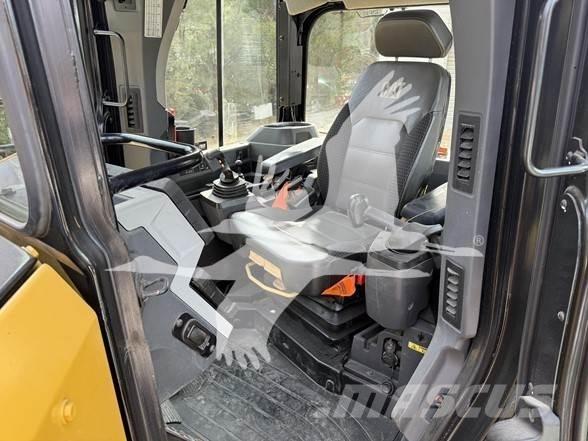 CAT D6 Μπουλντόζες με ερπύστριες