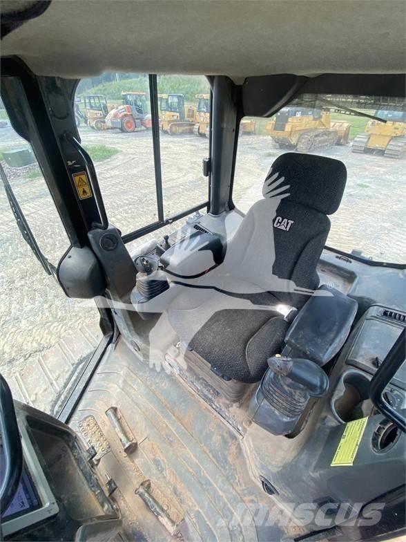 CAT D6K2 LGP Μπουλντόζες με ερπύστριες