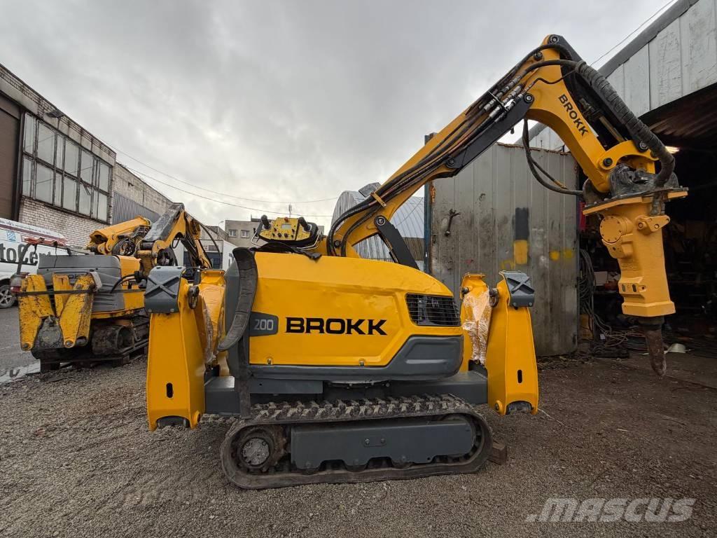 Brokk 200 Εκσκαφείς κατεδαφίσεων
