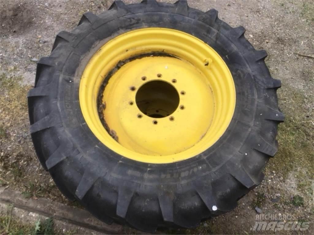 Michelin 420/85R34 Ελαστικά και ζάντες