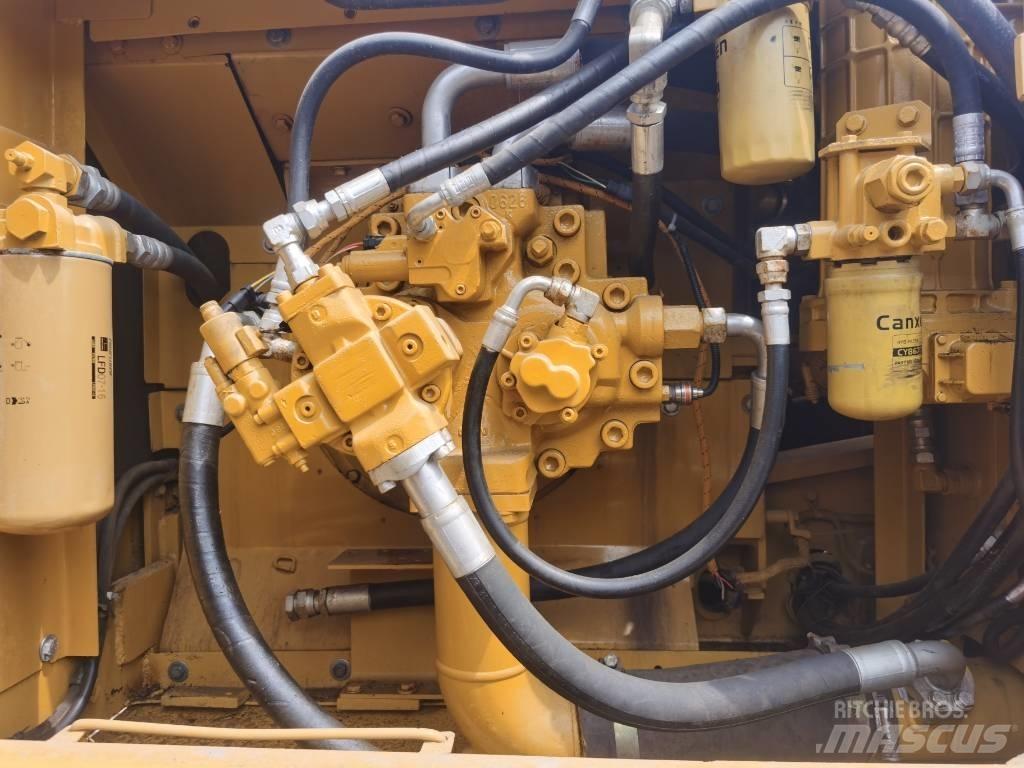 CAT 336 D2 Εκσκαφείς με ερπύστριες